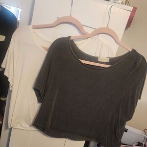 Women’s Short Sleeve Scoop Neck Top - Charcoal and Cream 2 Pack